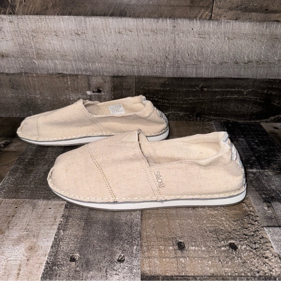 Bobs From Sketchers Loafers Cream 7 NEW Memory Foam Canvas Scrunch Back - Picture 2 of 8